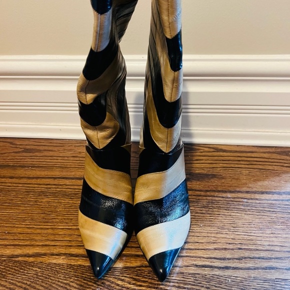Jimmy Choo brand new size 36. Never worn - Picture 2 of 3